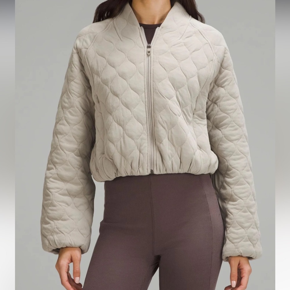 Lululemon quilted bomber jacket